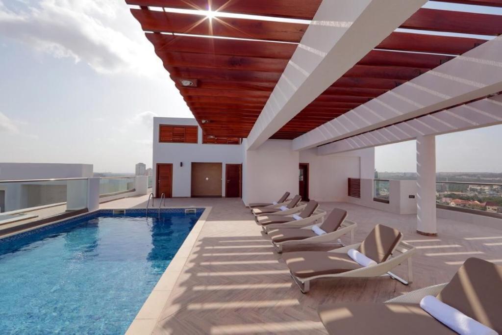 The Gallery Luxury Suites Cpg East Legon Esterno foto