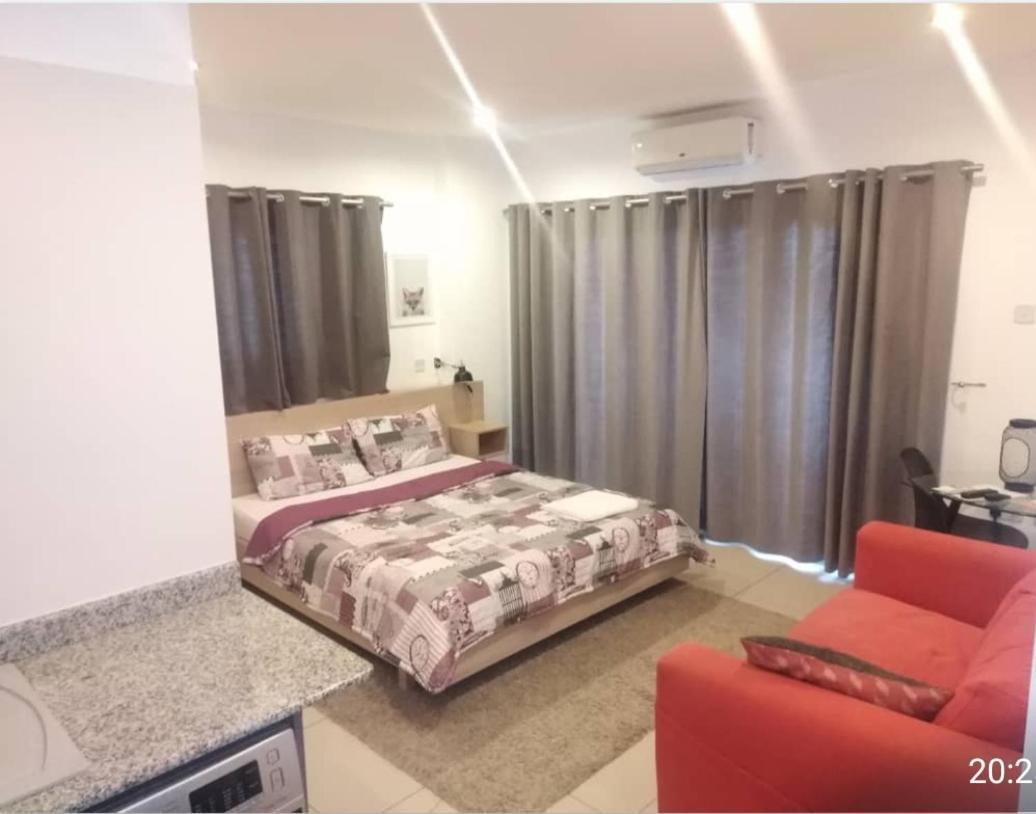 The Gallery Luxury Suites Cpg East Legon Esterno foto